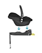 8558672112_2022_maxicosi_carseat_babycarseat_cabriofixisize_black_essentialblack_clickandgoinstallation_side