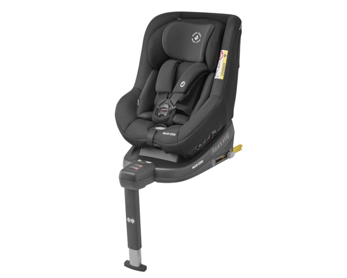 8028671110_2020_maxicosi_carseat_multiagecarseat_beryl_withinlay_black_authenticblack_3qrtleft